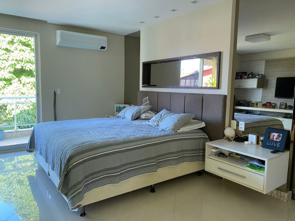Imagem Casa com 5 Quartos à Venda, 275 m² em Cararu - Eusébio Imagem Casa com 5 Quartos à Venda, 275 m² em Cararu - Eusébio