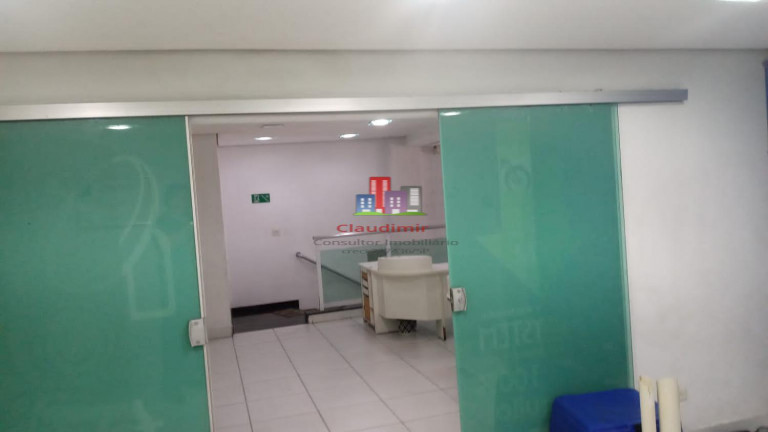 Imagem Galpão à Venda ou Locação, 250 m² em Vila Guilhermina - São Paulo