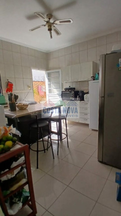 Imagem Casa com 4 Quartos à Venda, 126 m² Imagem Casa com 4 Quartos à Venda, 126 m²