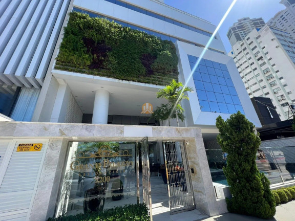 Imagem Imóvel com 3 Quartos à Venda, 157 m² em Centro - Balneário Camboriú Imagem Imóvel com 3 Quartos à Venda, 157 m² em Centro - Balneário Camboriú