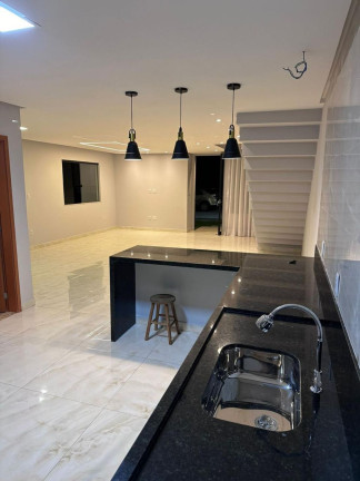 Imagem Casa com 3 Quartos à Venda, 187 m² em Vila De Abrantes (abrantes) - Camaçari Imagem Casa com 3 Quartos à Venda, 187 m² em Vila De Abrantes (abrantes) - Camaçari