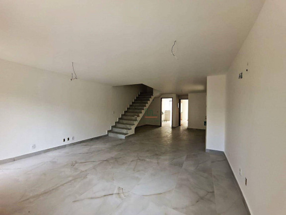 Imagem Casa com 4 Quartos à Venda, 140 m² em Itaipu - Niterói Imagem Casa com 4 Quartos à Venda, 140 m² em Itaipu - Niterói