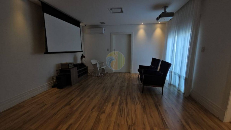 Imagem Casa com 3 Quartos à Venda, 430 m² em Itajaí