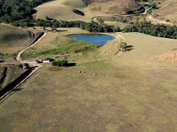 Imagem Fazenda à Venda, 258 m² em Poços De Caldas Imagem Fazenda à Venda, 258 m² em Poços De Caldas