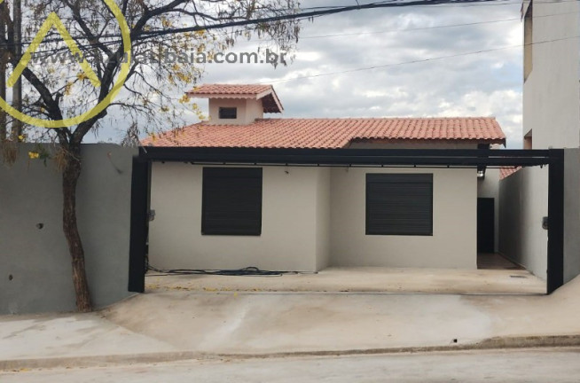 Casa com 3 Quartos à Venda, 120 m² em Jardim Cerejeiras - Atibaia
