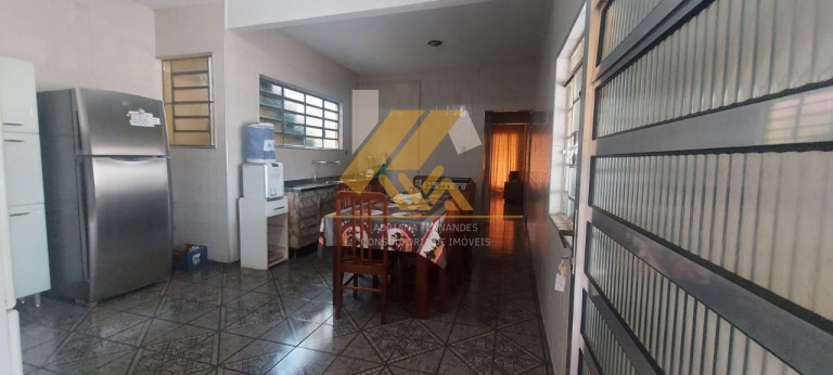 Imagem Casa com 4 Quartos à Venda, 110 m² em Mogi Moderno - Mogi Das Cruzes Imagem Casa com 4 Quartos à Venda, 110 m² em Mogi Moderno - Mogi Das Cruzes