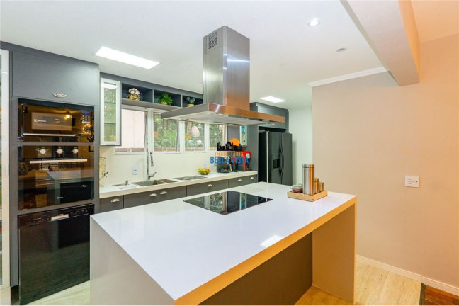 Imagem Casa com 3 Quartos à Venda, em Panamby - São Paulo Imagem Casa com 3 Quartos à Venda, em Panamby - São Paulo