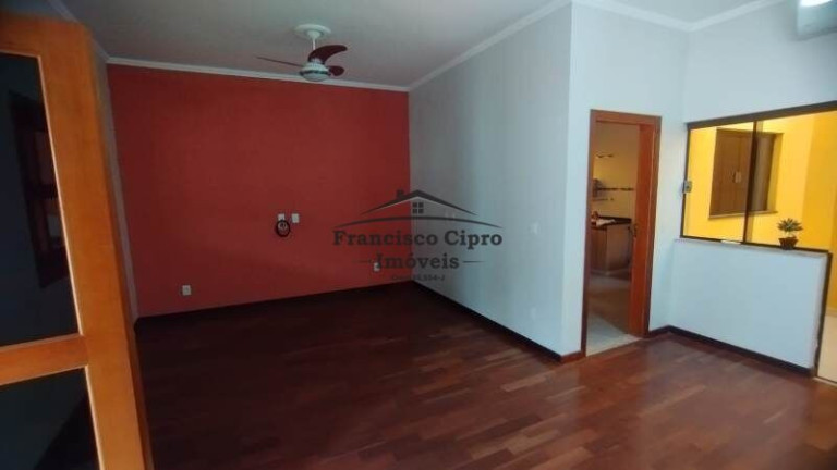 Imagem Casa com 3 Quartos à Venda, 387 m² em Portal Das Colinas - Guaratinguetá Imagem Casa com 3 Quartos à Venda, 387 m² em Portal Das Colinas - Guaratinguetá