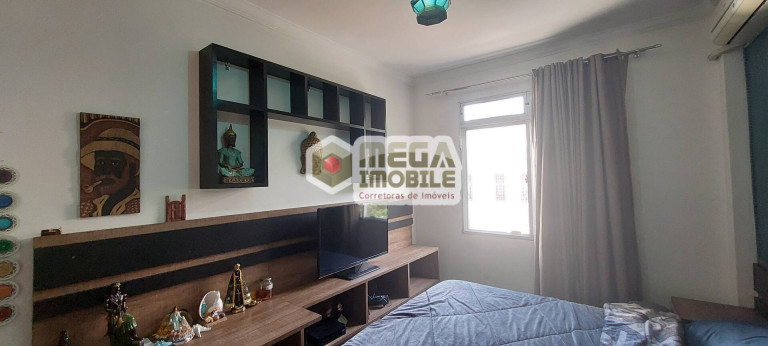Imagem Apartamento com 3 Quartos à Venda, 63 m² em Centro - Florianópolis Imagem Apartamento com 3 Quartos à Venda, 63 m² em Centro - Florianópolis