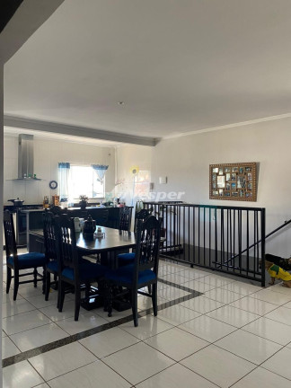 Imagem Sobrado com 3 Quartos à Venda, 300 m² em Residencial Recanto Do Bosque - Goiânia Imagem Sobrado com 3 Quartos à Venda, 300 m² em Residencial Recanto Do Bosque - Goiânia