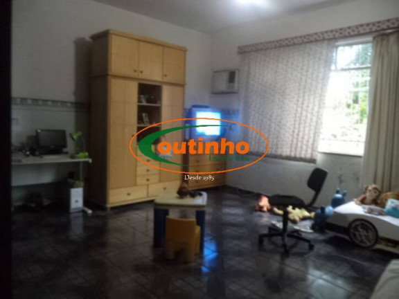 Imagem Casa com 5 Quartos à Venda, 520 m² em Grajaú - Rio De Janeiro Imagem Casa com 5 Quartos à Venda, 520 m² em Grajaú - Rio De Janeiro