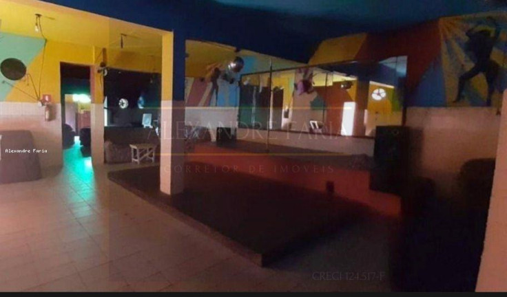 Imóvel Comercial à Venda, 480 m² em Centro - São Sebastião