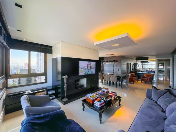 Imagem Apartamento com 3 Quartos à Venda, 160 m² em Moinhos De Vento - Porto Alegre