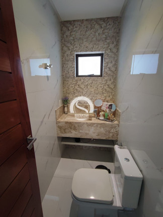 Imagem Casa com 3 Quartos à Venda, 228 m² Imagem Casa com 3 Quartos à Venda, 228 m²