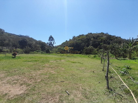 Imagem Chácara com 2 Quartos à Venda, 6 m² em Cruzeiro - Teresópolis Imagem Chácara com 2 Quartos à Venda, 6 m² em Cruzeiro - Teresópolis