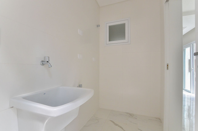 Imagem Casa com 3 Quartos à Venda, 539 m² em Cidade Industrial - Curitiba Imagem Casa com 3 Quartos à Venda, 539 m² em Cidade Industrial - Curitiba