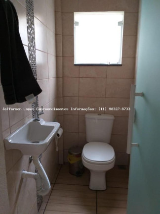 Imagem Casa com 3 Quartos à Venda, 229 m² em Jardim Celani - Salto