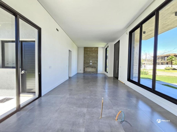 Imagem Casa de Condomínio com 4 Quartos à Venda, 170 m² em Dubai - Capão Da Canoa Imagem Casa de Condomínio com 4 Quartos à Venda, 170 m² em Dubai - Capão Da Canoa