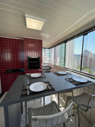 Imagem Apartamento com 2 Quartos à Venda, 110 m² em Centro - Balneário Camboriú