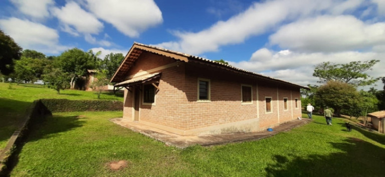 Imagem Chácara com 4 Quartos à Venda, 1.000 m² em Rio Abaixo - Atibaia Imagem Chácara com 4 Quartos à Venda, 1.000 m² em Rio Abaixo - Atibaia