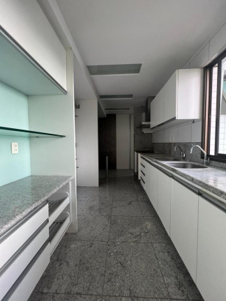 Imagem Imóvel com 4 Quartos à Venda, 220 m² em Jaqueira - Recife Imagem Imóvel com 4 Quartos à Venda, 220 m² em Jaqueira - Recife
