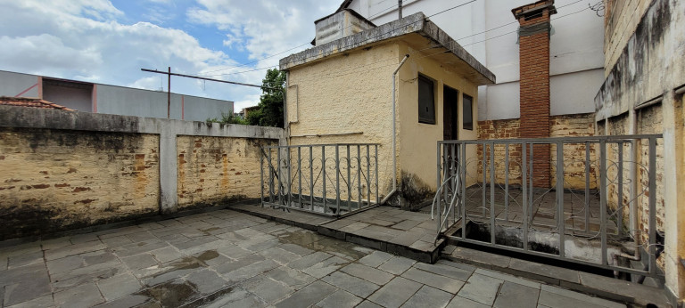 Imagem Imóvel com 2 Quartos à Venda, 236 m² em Centro - Itapevi Imagem Imóvel com 2 Quartos à Venda, 236 m² em Centro - Itapevi