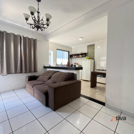 Imagem Casa com 3 Quartos à Venda, 69 m² Imagem Casa com 3 Quartos à Venda, 69 m²