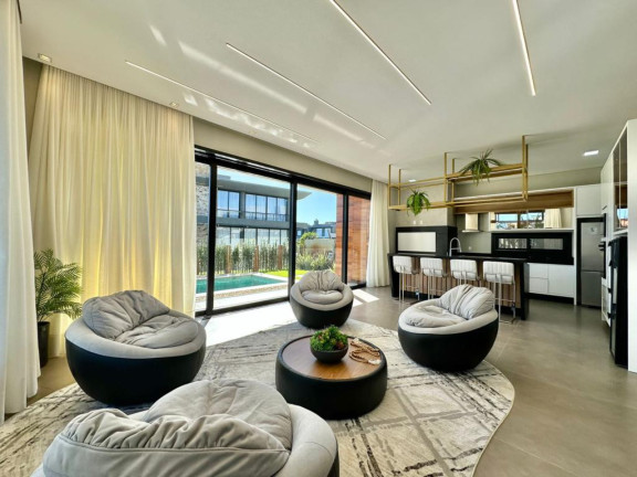 Imagem Casa com 5 Quartos à Venda, 330 m² em -- - Capao Da Canoa Imagem Casa com 5 Quartos à Venda, 330 m² em -- - Capao Da Canoa