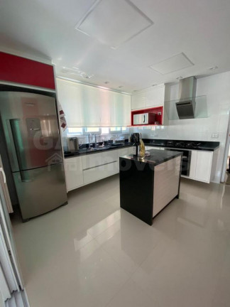 Imagem Casa com 3 Quartos à Venda, 320 m² em Alphaville - Santana De Parnaíba Imagem Casa com 3 Quartos à Venda, 320 m² em Alphaville - Santana De Parnaíba