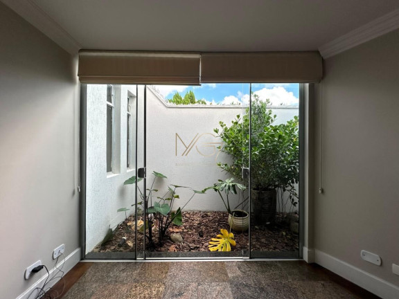 Imagem Casa com 3 Quartos à Venda, 278 m² em Batel - Curitiba Imagem Casa com 3 Quartos à Venda, 278 m² em Batel - Curitiba