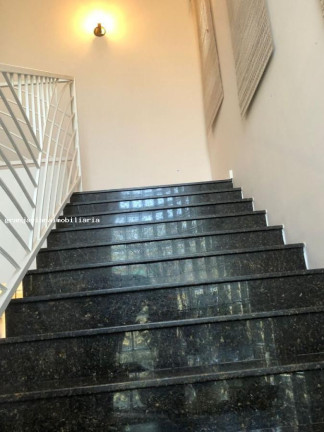 Imagem Casa à Venda, em São Paulo 2 - Cotia Imagem Casa à Venda, em São Paulo 2 - Cotia