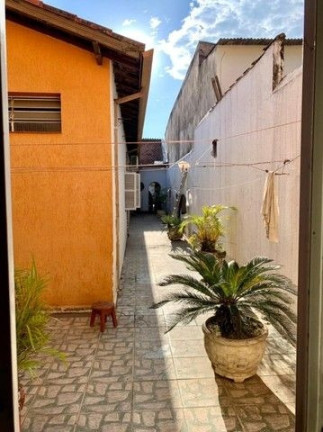 Imagem Casa com 6 Quartos para Alugar, 260 m² em Centro - Taubaté