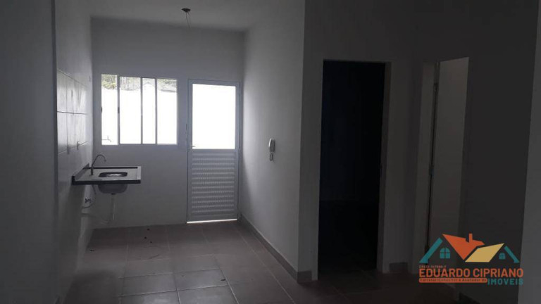 Imagem Casa de Vila com 2 Quartos à Venda, 60 m² em Capricórnio Ii - Caraguatatuba