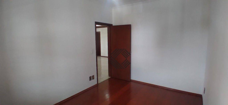 Imagem Casa com 6 Quartos à Venda, 401 m² em Jardim Ibiti Do Paço - Sorocaba Imagem Casa com 6 Quartos à Venda, 401 m² em Jardim Ibiti Do Paço - Sorocaba