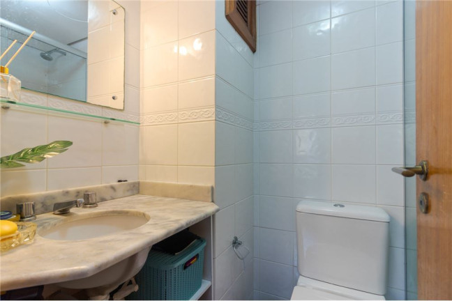 Imagem Imóvel com 2 Quartos à Venda, em Praia De Belas - Porto Alegre Imagem Imóvel com 2 Quartos à Venda, em Praia De Belas - Porto Alegre