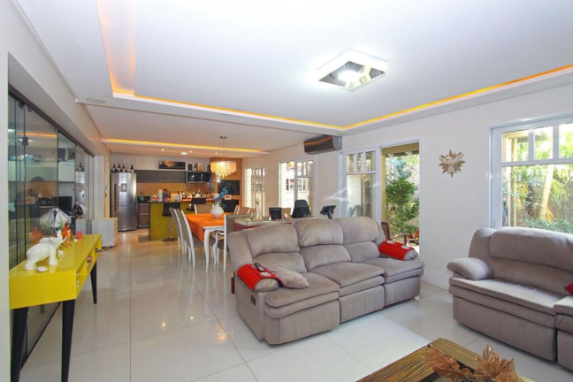Imagem Casa de Condomínio com 4 Quartos à Venda, 446 m² em Jardim Carvalho - Porto Alegre Imagem Casa de Condomínio com 4 Quartos à Venda, 446 m² em Jardim Carvalho - Porto Alegre