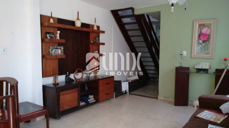 Imagem Casa com 3 Quartos à Venda, 150 m² em Parque Aurora - Campos Dos Goytacazes Imagem Casa com 3 Quartos à Venda, 150 m² em Parque Aurora - Campos Dos Goytacazes