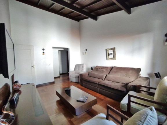Imagem Casa com 4 Quartos à Venda, 285 m² em Várzea - Teresópolis Imagem Casa com 4 Quartos à Venda, 285 m² em Várzea - Teresópolis