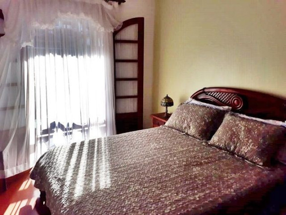 Imagem Casa com 4 Quartos à Venda, 500 m² em Comary - Teresópolis