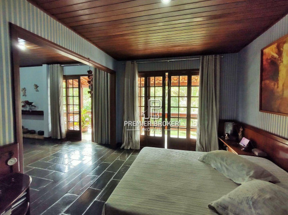 Imagem Casa com 4 Quartos à Venda, 200 m² em Albuquerque - Teresópolis Imagem Casa com 4 Quartos à Venda, 200 m² em Albuquerque - Teresópolis