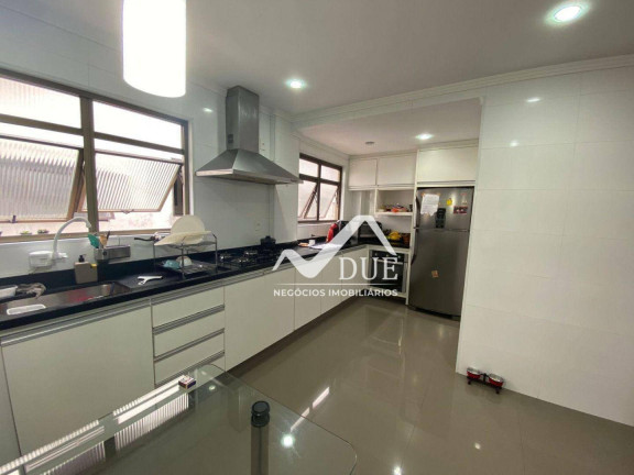 Imagem Casa com 4 Quartos à Venda, 212 m² em Aparecida - Santos Imagem Casa com 4 Quartos à Venda, 212 m² em Aparecida - Santos