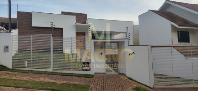 Imagem Sobrado com 4 Quartos à Venda, 272 m² em Recanto Tropical - Cascavel