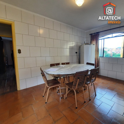 Imagem Casa com 2 Quartos à Venda, 223 m² em Jardim Ipê - Poços De Caldas Imagem Casa com 2 Quartos à Venda, 223 m² em Jardim Ipê - Poços De Caldas