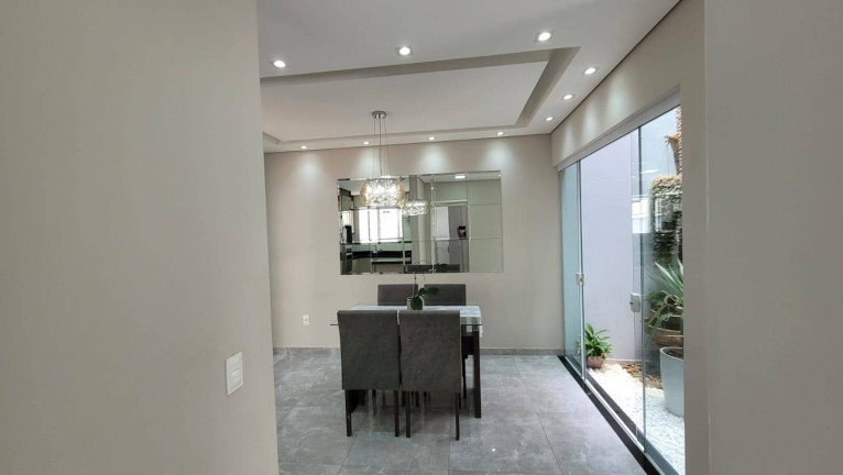 Imagem Casa de Condomínio com 3 Quartos à Venda, 130 m² em Medeiros - Jundiaí