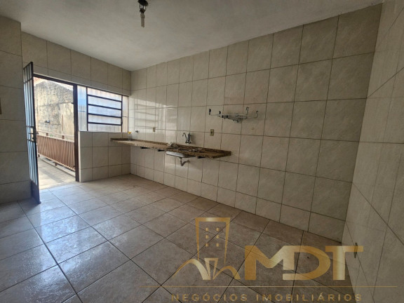 Imagem Casa com 4 Quartos à Venda, 232 m² em Copacabana - Belo Horizonte