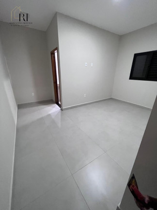 Imagem Casa com 3 Quartos à Venda, 100 m² Imagem Casa com 3 Quartos à Venda, 100 m²