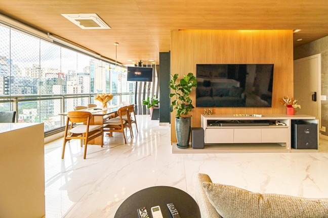 Imagem Imóvel com 3 Quartos à Venda,  em Vila Olímpia - São Paulo