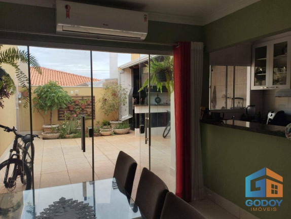 Imagem Casa com 3 Quartos à Venda, 88 m² em Jardim Imperial - Cuiabá Imagem Casa com 3 Quartos à Venda, 88 m² em Jardim Imperial - Cuiabá