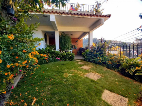 Casa com 3 Quartos à Venda, 166 m² em Várzea - Teresópolis