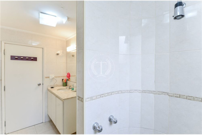 Imagem Apartamento com 3 Quartos à Venda, 199 m² em Santa Cecília - São Paulo Imagem Apartamento com 3 Quartos à Venda, 199 m² em Santa Cecília - São Paulo